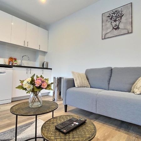 Cozy Appart' A Deux Pas De La Gare - Cozy Houses Palaiseau Esterno foto