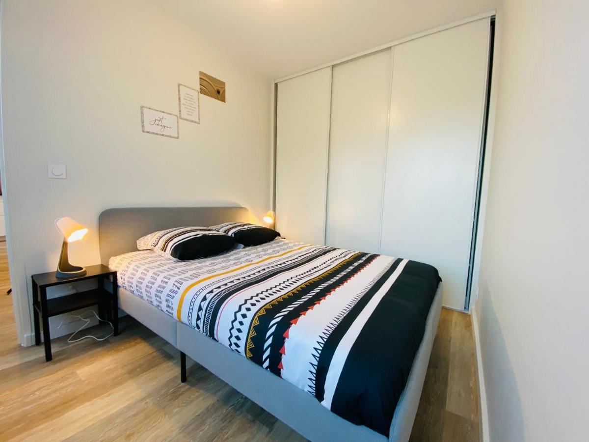 Cozy Appart' A Deux Pas De La Gare - Cozy Houses Palaiseau Esterno foto